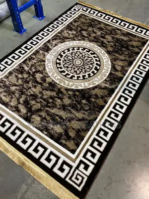 Center Rugs