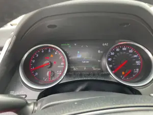 Toyota Camry XSE V6 (3.5L V6 8A) 2019 White