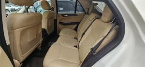 Mercedes-Benz GLE-Class 2016 White