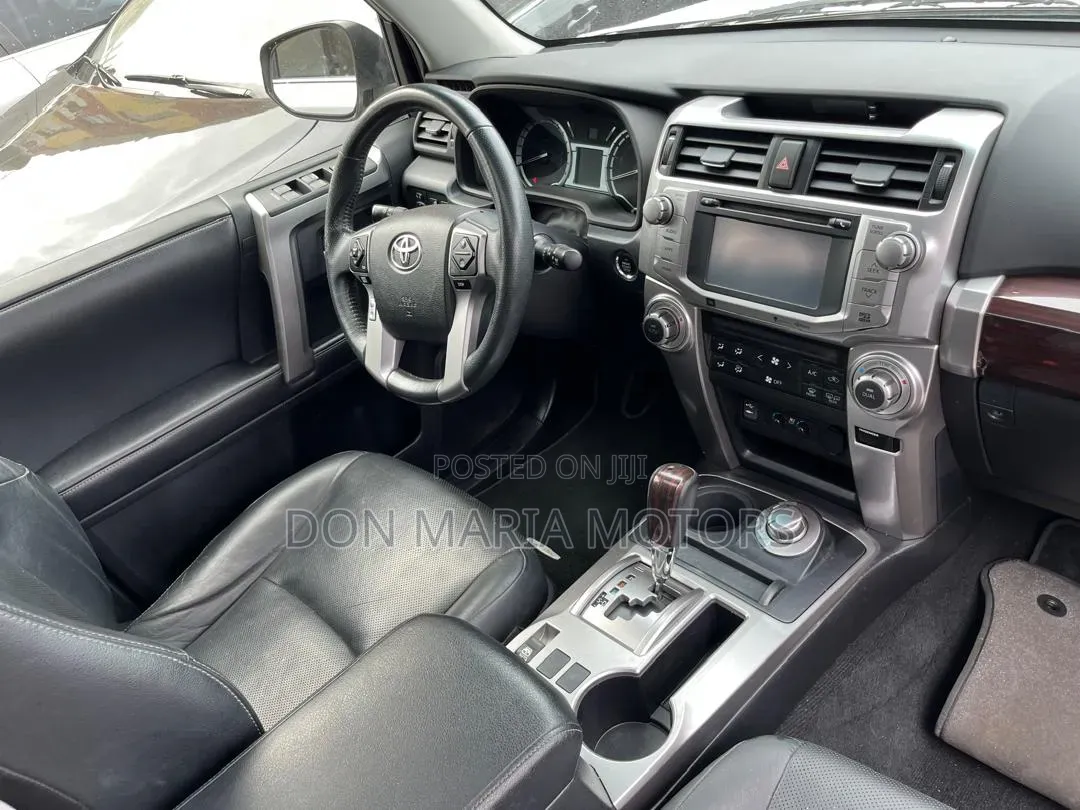 Toyota 4-Runner 2015 Silver