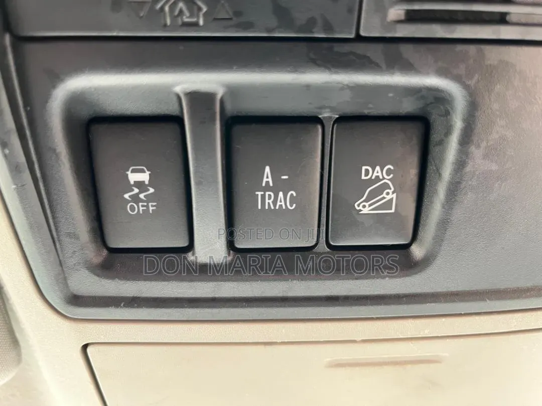 Toyota 4-Runner 2015 Silver