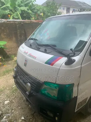 Nissan Caravan (Urvan) 2008 White