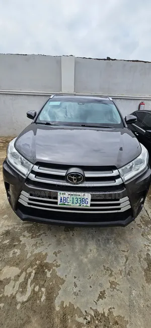 Toyota Highlander 2017 Gray