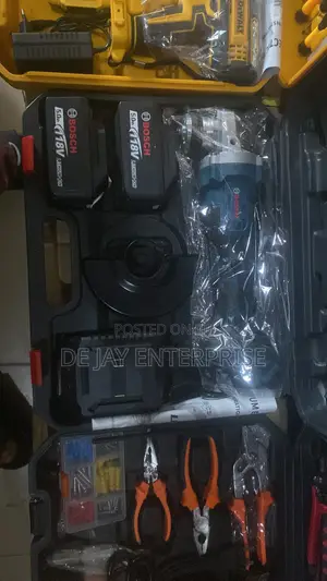 Bosch 18v Cordless Angle Grinder + Tool Kit
