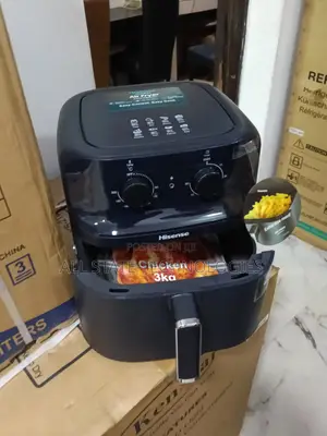 Hisense H08AFBK1S1 8L Digital Air Fryer