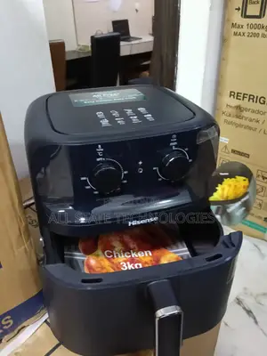8L Hisense H08AFBK1S1 Air Fryer for Healthy Cooking