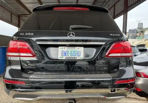 Mercedes-Benz M Class ML350 4MATIC 4dr SUV AWD (3.5L 6cyl 7A) 2014