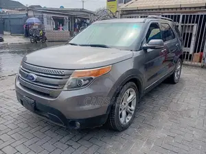 Ford Explorer Limited 4dr 4x4 (3.5L 6cyl 6A) 2012 Gray