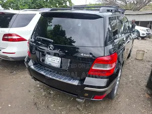 Mercedes-Benz GLK-Class 2012 Black
