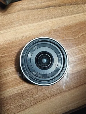 Sony 16mm 2.8 Lens