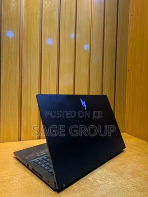 New Laptop Acer Nitro V 15 16GB Intel Core i7 SSD 512GB