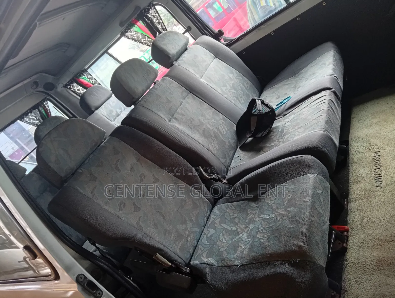 Mitsubishi L300 2004 Silver