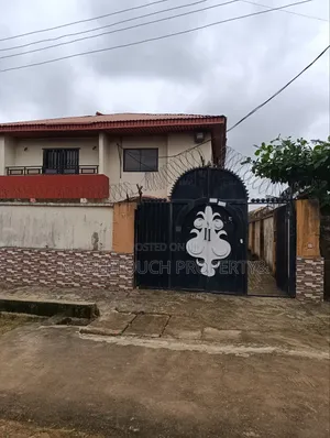 5bdrm Duplex in Grace Land Estate for sale