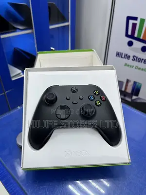 Xbox Series Controller (Pad)
