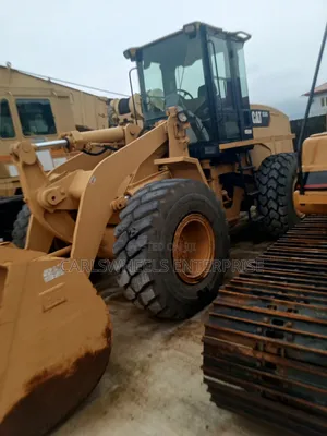 Payloader/Wheel Loader for Rent/Leasing