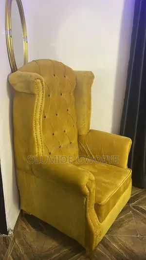 Single Chair