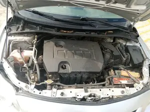 Toyota Corolla 2009 Silver