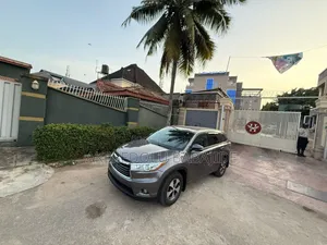 Toyota Highlander 2016 Gray