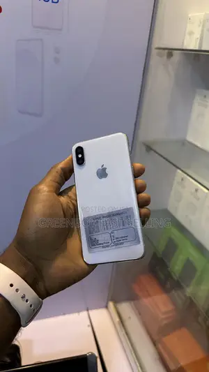 Apple iPhone XS 64 GB White