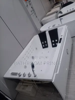 Quality Full Square Double Jacuzzi With Complete Component