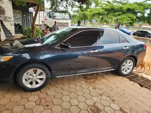 Toyota Camry LE 4dr Sedan (2.5L 4cyl 6A) 2014 Green