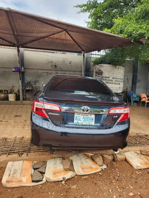 Toyota Camry LE 4dr Sedan (2.5L 4cyl 6A) 2014 Green