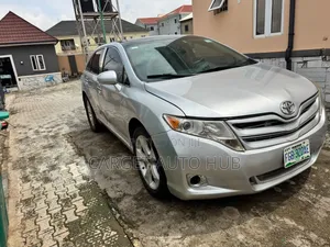 Toyota Venza 2012 Silver