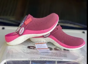 Lite Ride Crocs