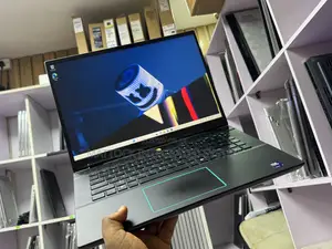 Laptop Dell 32GB Intel Core Ultra 7 SSD 1T
