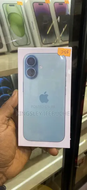 New Apple iPhone 16 256 GB Green