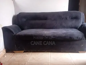3 Seater 2 Seater Cushion Chair Recently Refurbished