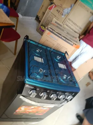 Brand New Boscon 4 Burner Gas Cooker + Oven Rack + Top Glass Lid