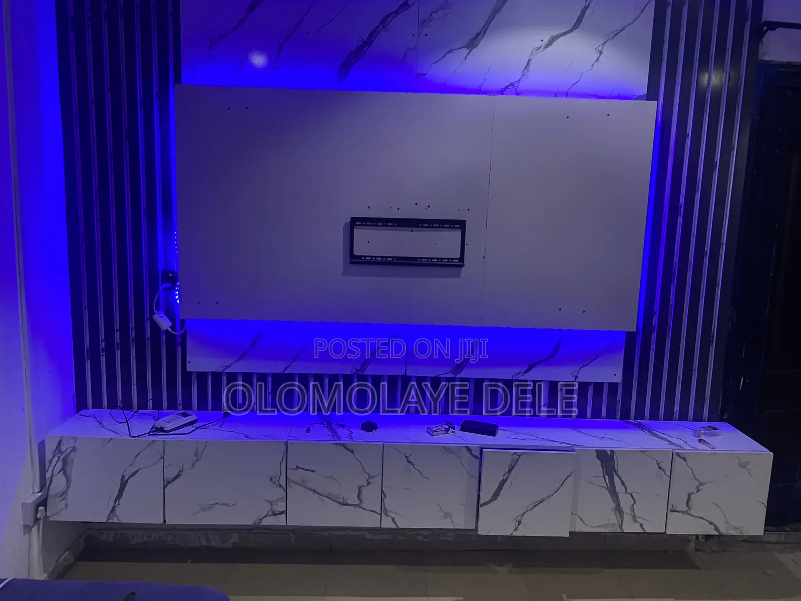 TV Console