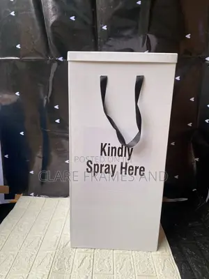 Money Spraying Box for Parties