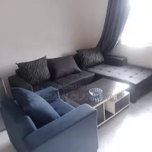 Neatly Used and Sparkling L-Shape Chair With Single Sitter and Center