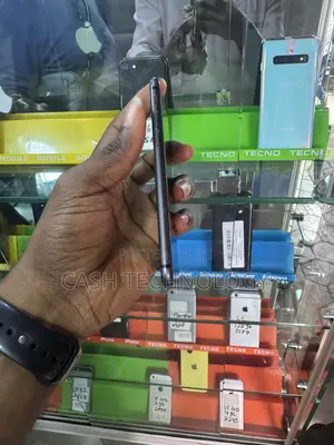 Apple iPhone 8 64 GB Black
