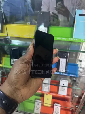 Apple iPhone 8 64 GB Black