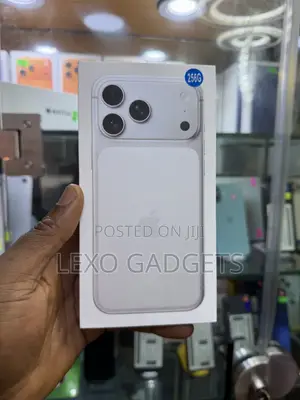 New Apple iPhone 17 Pro Max 256 GB White