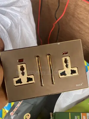 13amos Double Socket Long Botton