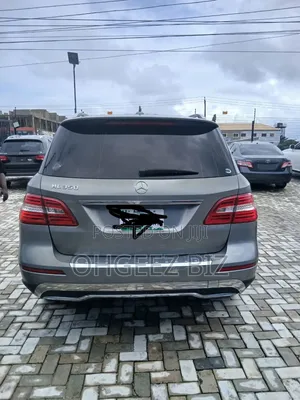 Mercedes-Benz M Class ML350 4dr SUV (3.5L 6cyl 7A) 2014 Gray