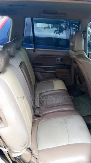 Honda Pilot 2004 Black