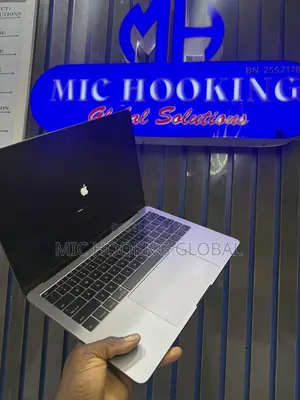 Laptop Apple MacBook Pro 2017 16GB Intel Core i5 SSD 256GB