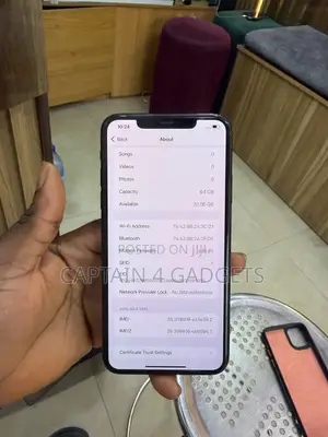 Apple iPhone 11 Pro Max 64 GB Green