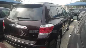 Toyota Highlander 2013 Beige
