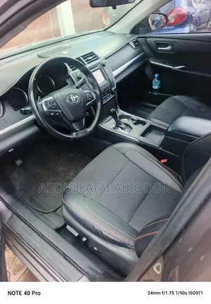 Toyota Camry 2016 Gray