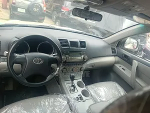 Toyota Highlander 2008 White