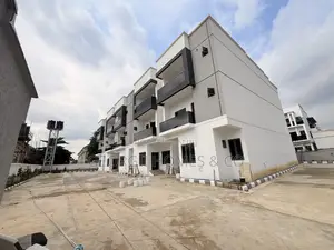 4bdrm Townhouse/Terrace in Kado for sale