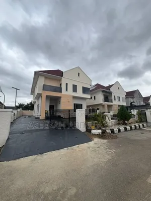 5bdrm Duplex in Sabon Lugbe for rent