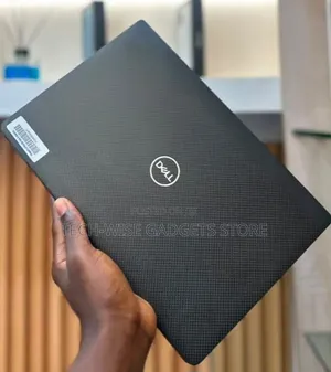 Laptop Dell Latitude 7310 16GB Intel Core i7 SSD 512GB