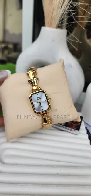 Idis High Quality Female Gold Wristwatch